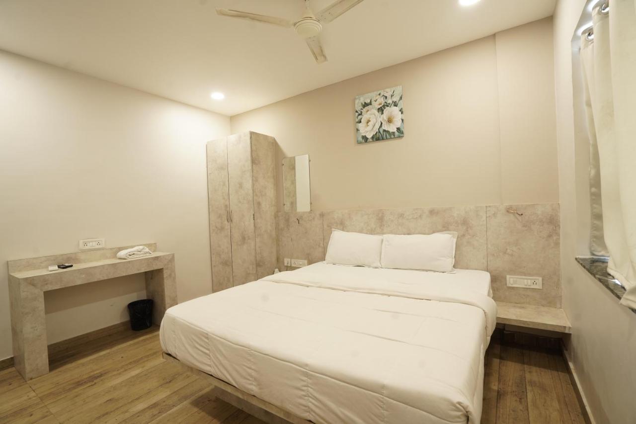 Hotel Trp Bliss Nizamabad Exterior foto
